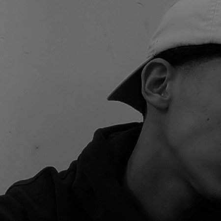  عکس فیک پسرونه ۱۶ ساله