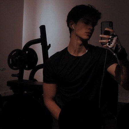  عکس فیک پسرونه ۱۶ ساله