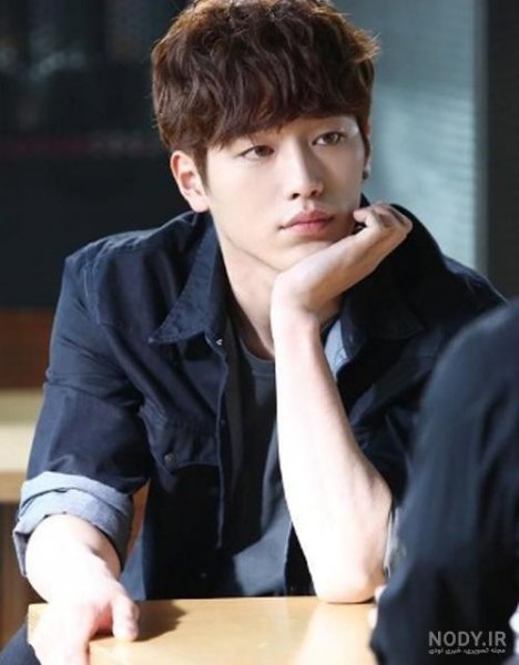 عکس پسر کره ای جذاب برای پروفایل