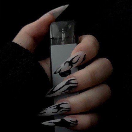  عکس دختر کره ای با گوشی