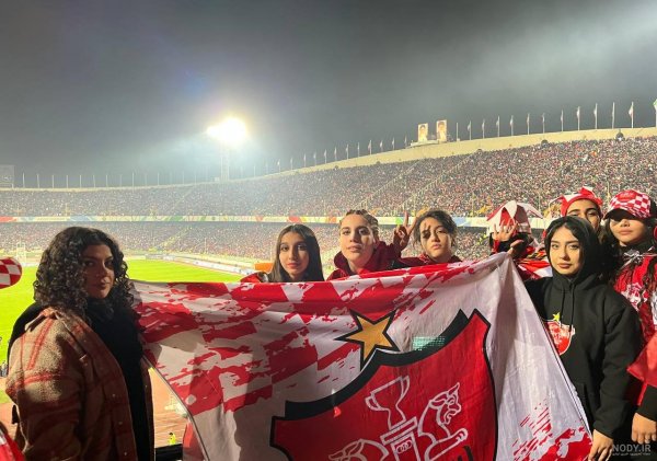  عکس دختر استقلالی واقعی