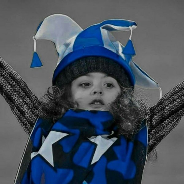 عکس دختر استقلالی شیک