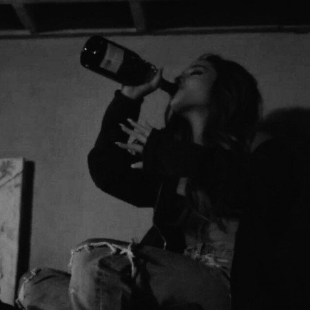  عکس پروفایل غمگین بدون متن