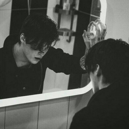  عکس پروفایل غمگین بدون متن پسرانه