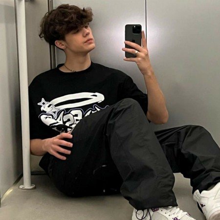  عکس پروفایل غمگین بدون متن پسرانه