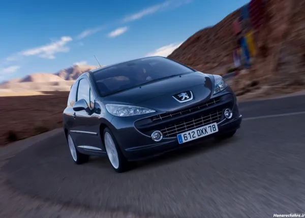  عکس ماشین 207 مشکی برای تصویر زمینه