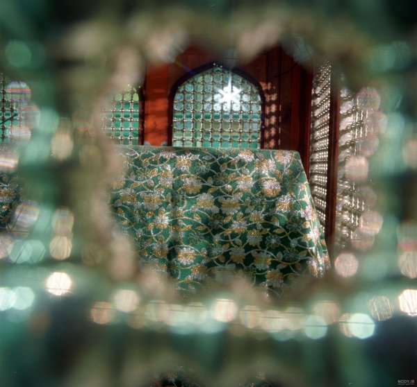  عکس داخل حرم امام رضا