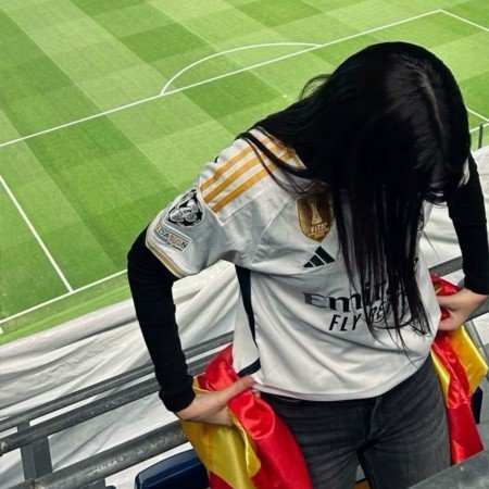  100 عکس دختر در باشگاه بدون چهره