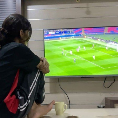  100 عکس دختر در باشگاه بدون چهره