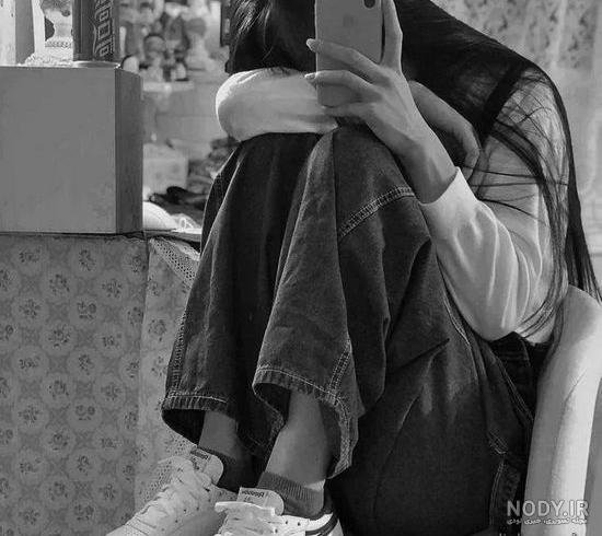  عکس دختر در باشگاه طبیعی