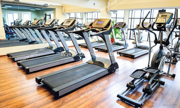  عکس دختر در باشگاه طبیعی