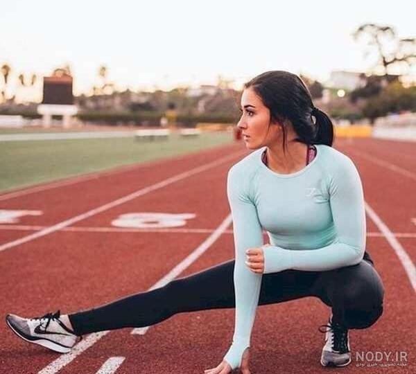  عکس دختر در باشگاه با چهره