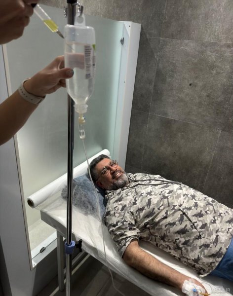  عکس سرم آویزان شده