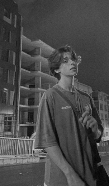  عکس فیک پسرونه 15 ساله