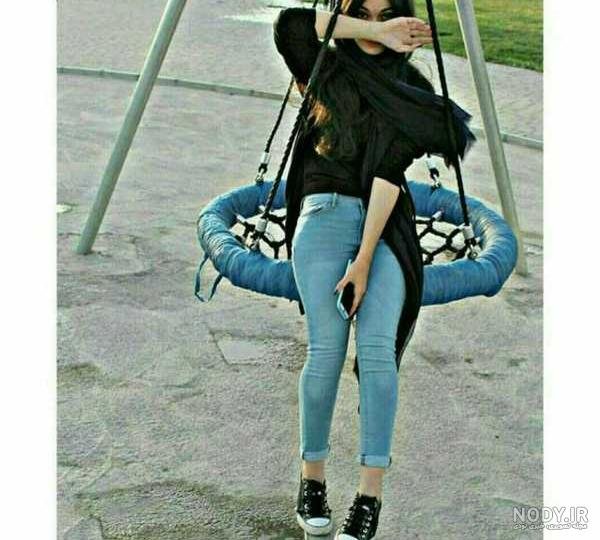  عکس فیک دخترونه چندتا شبیه هم