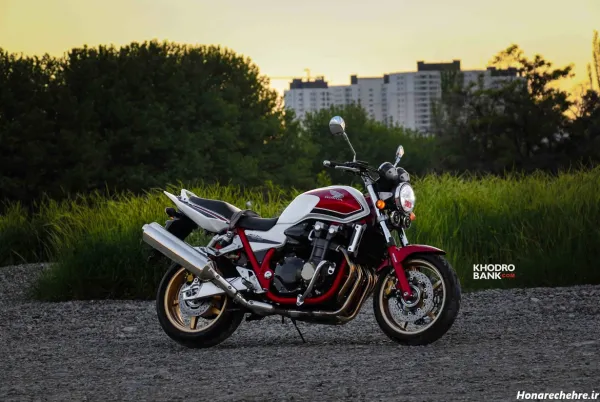  عکس موتور سی بی ۱۳۰۰