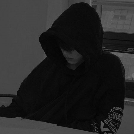  254 عکس غمگین پسرانه برای استوری بدون متن