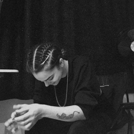  عکس سیگار کشیدن طبیعی