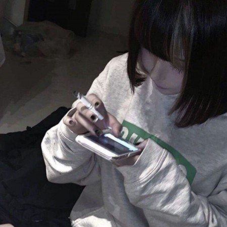  عکس سیگار کشیدن طبیعی