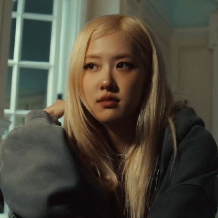  پروفایل سنگین و باکلاس زنانه