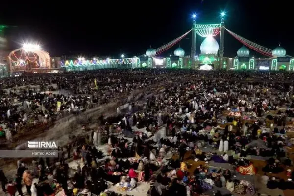  عکس جمکران در شب