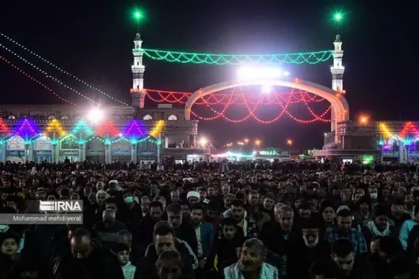  عکس از مسجد جمکران در شب نیمه شعبان