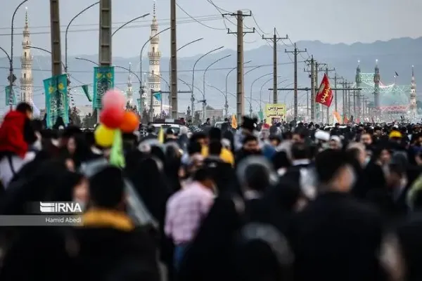  عکس از مسجد جمکران در شب نیمه شعبان