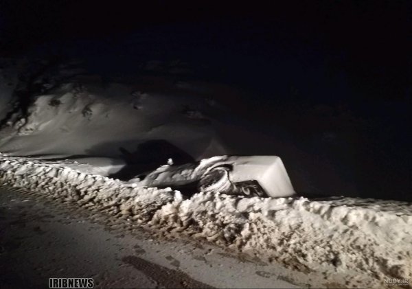  عکس جاده زیبا در شب