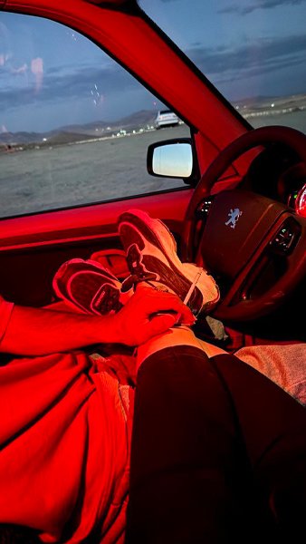  عکس تو جاده با ماشین شب