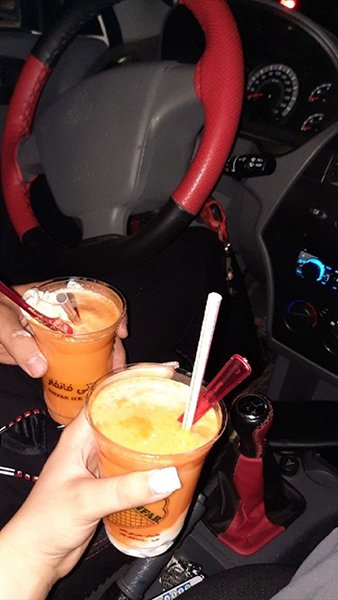  عکس تو جاده با ماشین شب