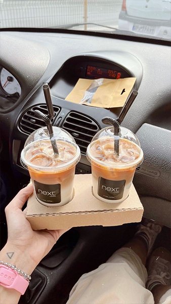  عکس تو جاده با ماشین شب