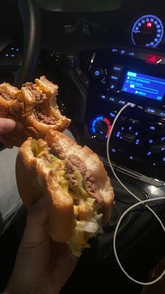  عکس تو جاده با ماشین شب