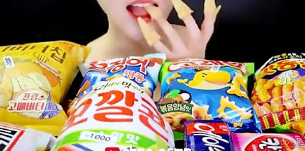  عکس چیپس و پفک و تخمه