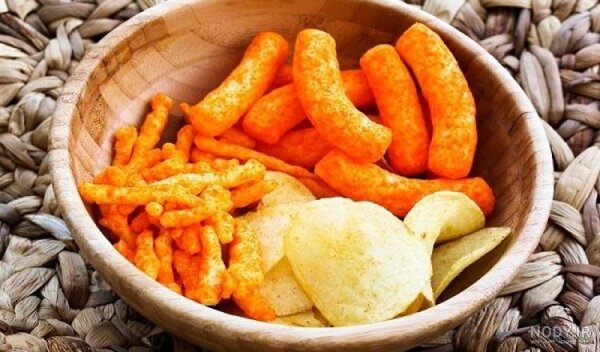  عکس چیپس و پفک و تخمه