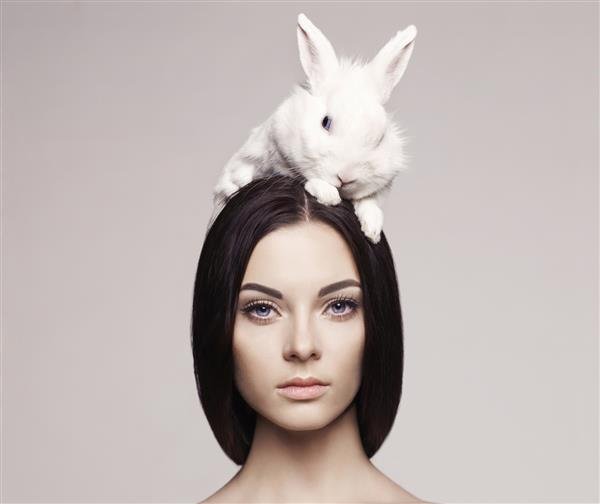  عکس دختر با سگ کارتونی