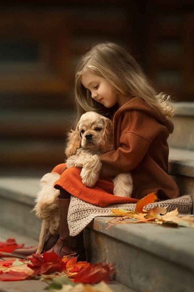 عکس دختر با سگ پاکوتاه