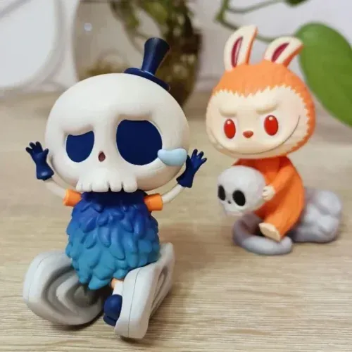 عکس لبوبو اصل