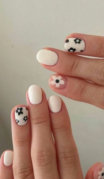  78 عکس طرح ناخن ساده