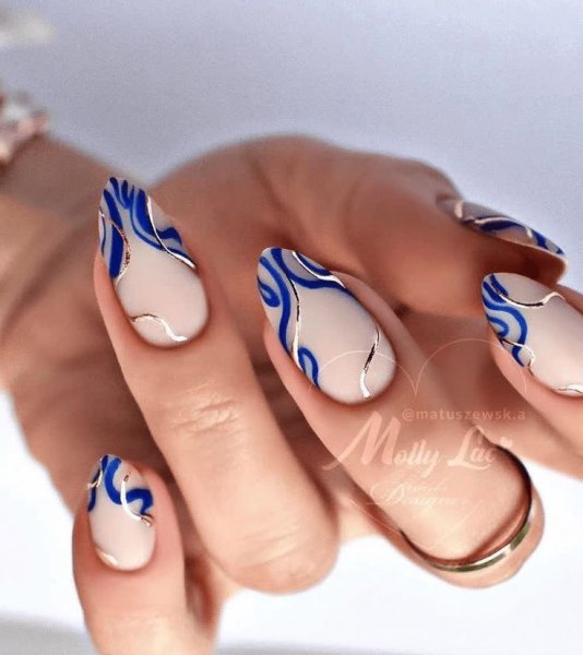  30 عکس طرح ناخن پاییزی