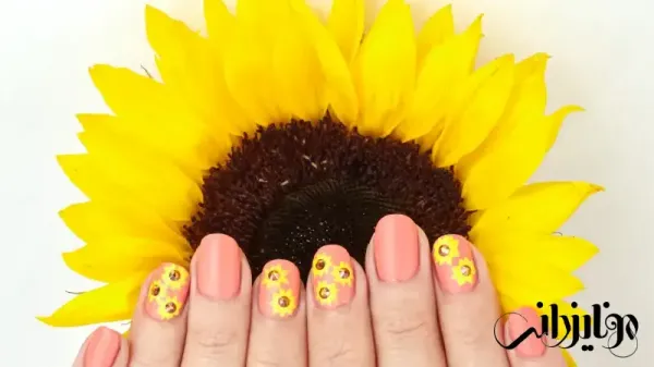  68 عکس طرح ناخن پاییزی 2025