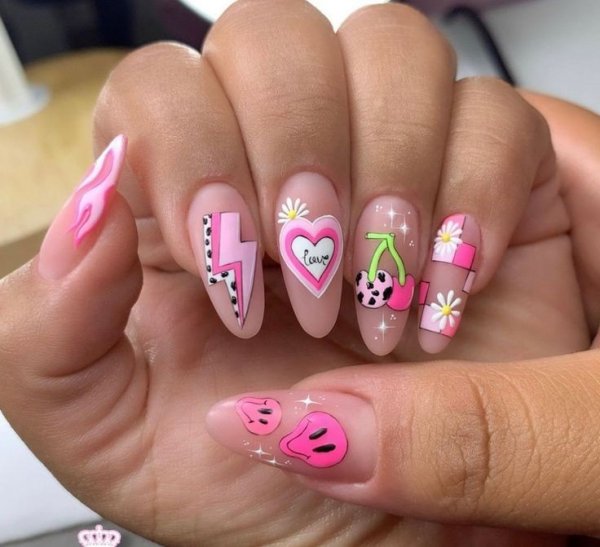  عکس طرح ناخن دخترانه کیوت کوتاه