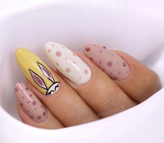  75 عکس طرح ناخن فانتزی کوتاه