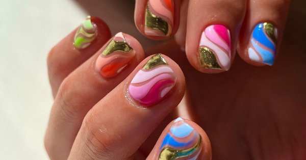  30 عکس طرح ناخن کرومی