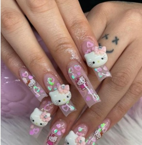  طرح ناخن کرومی کیتی