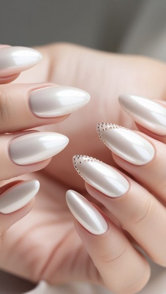  85 عکس مدل ناخن کروم صدفی با پاپیون