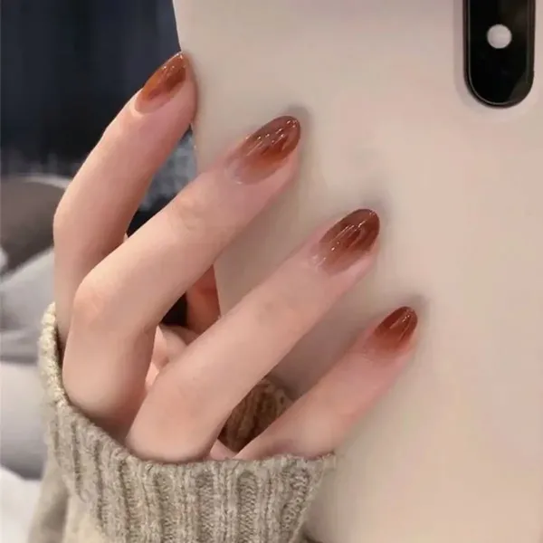  40 عکس ناخن آمبره شاین