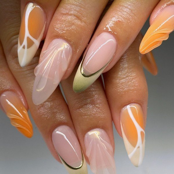  50 عکس ناخن امبره پاییزی