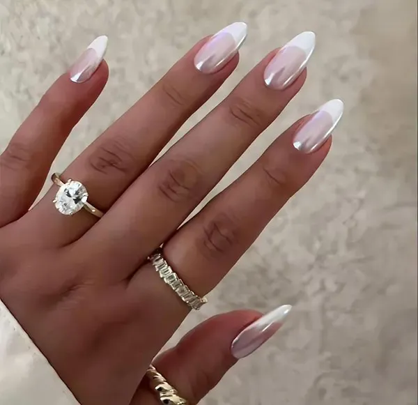  88 عکس مدل ناخن امبره سفید