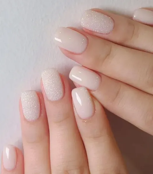  88 عکس مدل ناخن امبره سفید