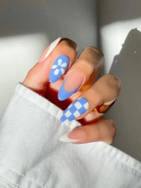  80 عکس طرح ناخن آبی